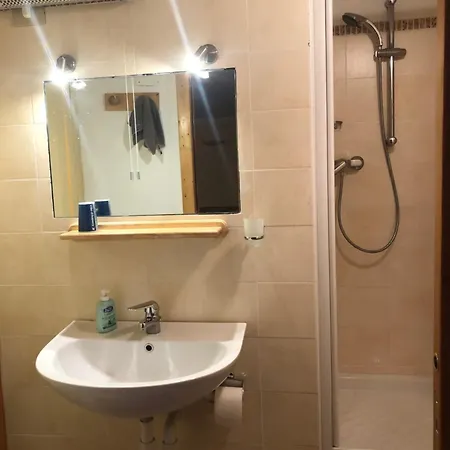 Apartment Monolocale Pian Terreno In Frazione A 1200 M *