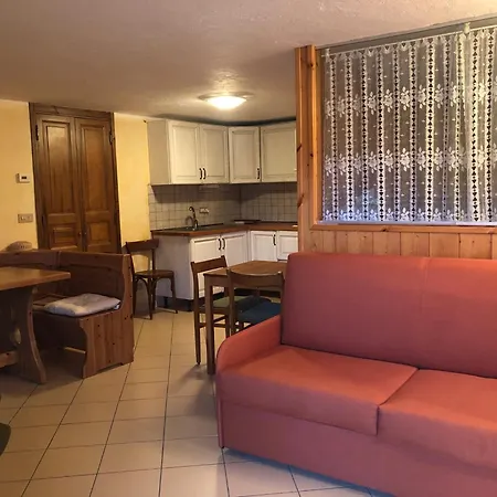 Apartment Monolocale Pian Terreno In Frazione A 1200 M *